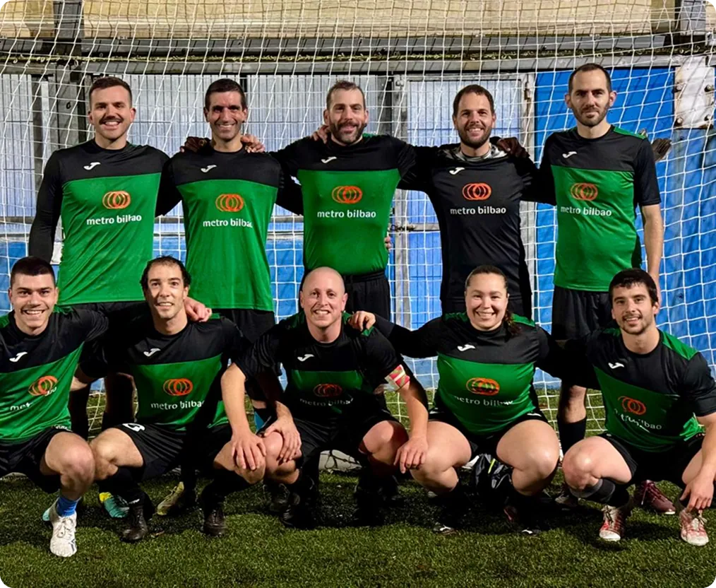 El equipo mixto de fútbol, campeón y a Madrid